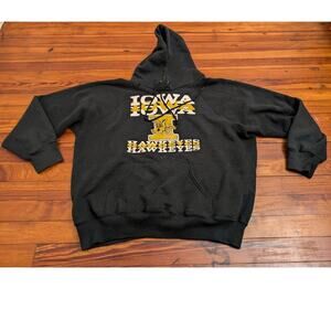 VTG Iowa Hawkeyes Basset Walker Size X-Large Hoodie